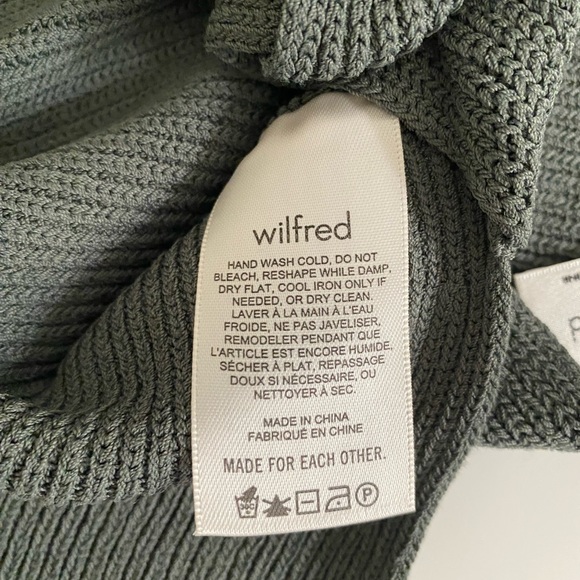 Aritzia Cayenne Top - Picture 4 of 8